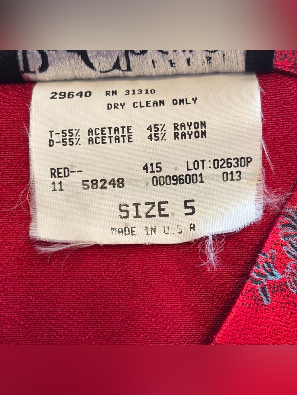 Vintage 90s Red Brocade Chinese Crop Jacket Peacock Motif Frog Closure Y2K XS - Picture 5 of 5